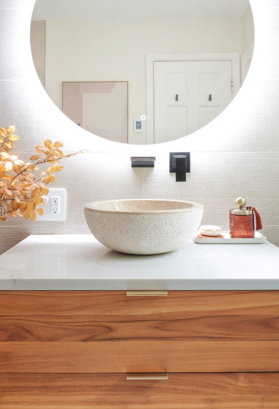 Bathroom Vanity With Round Backlit Mirror