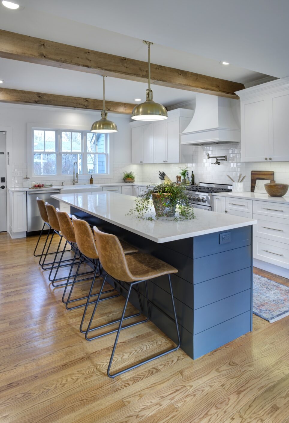 Kitchen Island Design By The Jonathans